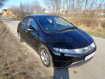 HONDA CIVIC 2.2 CTDi Sport MEGKÍMÉLT! VEZETETT SZERVIZKÖNYV!