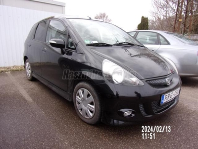 HONDA JAZZ 1.4 ES Sport