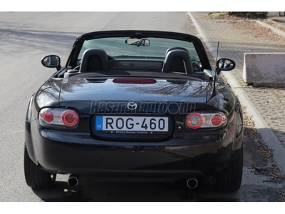 MAZDA MX-5 2.0i 16V Revolution