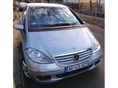 MERCEDES-BENZ A 150 Elegance