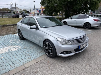 MERCEDES-BENZ C 220 CDI BlueEFFICIENCY Elegance (Automata)