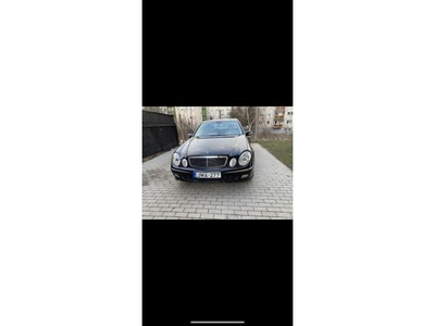 MERCEDES-BENZ E 270 T CDI Avantgarde