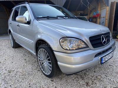 MERCEDES-BENZ ML 320 (Automata)