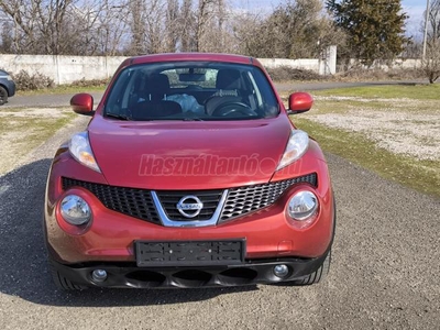 NISSAN JUKE 1.6 Tekna Digit klíma.Tempomat.Alu.Bőrmultikormány.Tükörbehajtás.Megkímélt állapotban