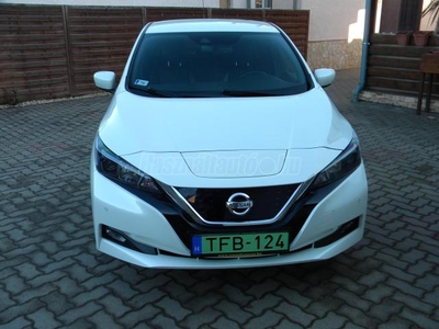 NISSAN LEAF Tekna 40kWh (Automata)