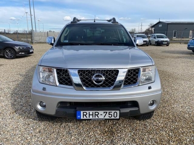 NISSAN NAVARA 4WD Double 2.5D SE Vonóhorg.Digitklíma.Alufelni.Tempomat.Ülésfűtés.Navigáció