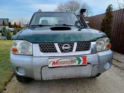 NISSAN PICK UP 2.5 4WD Double (P1)