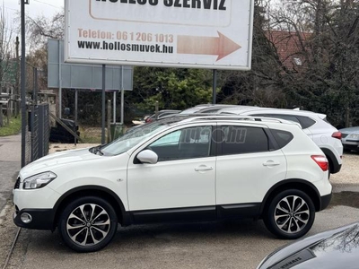 NISSAN QASHQAI 1.6 i-Way /// 102.e.KM! NAVI KAMERA PANORÁMA ÜVEGTETŐ TEMPOMAT 102.e.KM! TÉLI-NYÁRI KERÉKG