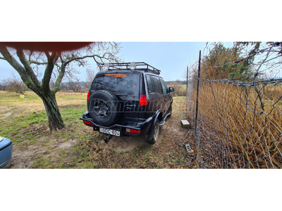 NISSAN TERRANO II 2.7 TDI LX