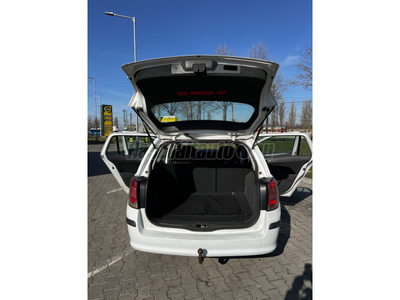 OPEL ASTRA H Caravan 1.4 Essentia