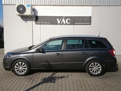 OPEL ASTRA H Caravan 1.6 111 Years XENON