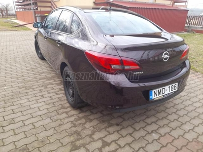 OPEL ASTRA J