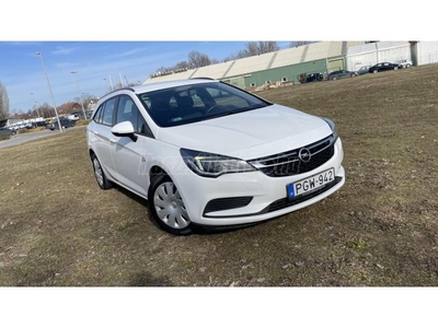 OPEL ASTRA K Sports Tourer 1.6 CDTI Innovation VÉGIG VEZETETT SZERVIZFÜZET.SZÍNES NAGY KIJELZŐ. TEMPOMAT