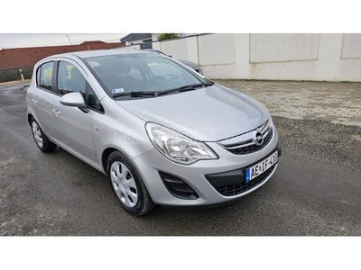 OPEL CORSA D 1.2 Essentia VEZETETT SZERVIZKÖNYV/TEMPOMAT/5 AJTÓ