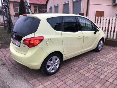 OPEL MERIVA 1.4 T Cosmo (Automata)