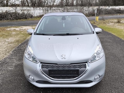 PEUGEOT 208 1.4 VTi Allure Tempomat.LED.Alu.Bőrmultikormány.Digit klíma.Fény.eső szenzor