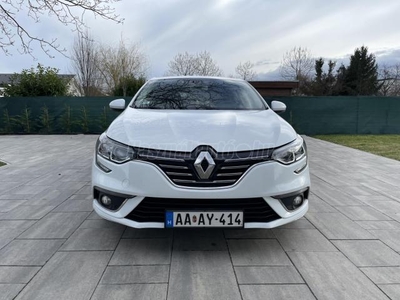 RENAULT MEGANE 1.5 dCi Zen