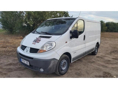 RENAULT TRAFIC 2.5 dCi L1H1 Komfort