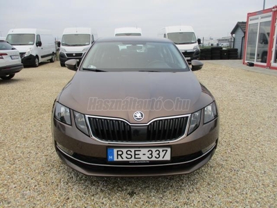 SKODA OCTAVIA 1.6 CR TDI Style Digitklíma.Ülésfűtés.Tolatóradar.Tempomat.Alufelni.Smartlink