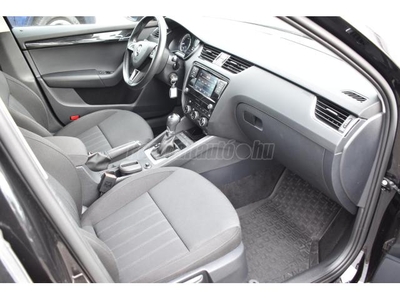 SKODA OCTAVIA Combi 1.5 TSI ACT Style DSG