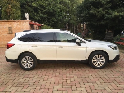 SUBARU OUTBACK 2.0 D Comfort EyeSight (Automata)