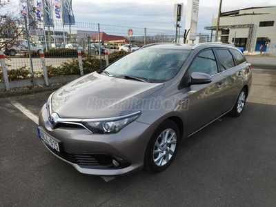 TOYOTA AURIS Touring Sports 1.8 HSD Active Trend (Automata) VÉGIG MÁRKASZERVIZBE SZERVIZELT!