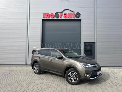 TOYOTA RAV 4 Rav4 2.2 DCAT Executive Navi (Automata)