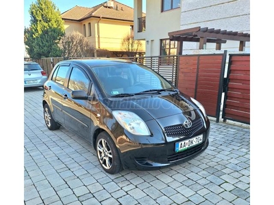 TOYOTA YARIS 1.3 Ice Plus