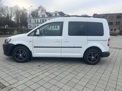 VOLKSWAGEN CADDY 1.6 CR TDI Life Comfortline BlueMotion