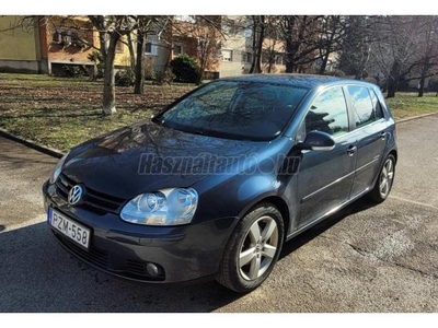 VOLKSWAGEN GOLF V 1.9 PD TDI Trendline 4Motion