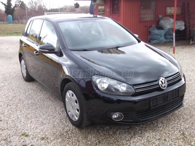 VOLKSWAGEN GOLF VI 1.6 Comfortline 2-gyári kulcs.Ülésfűtés.Tempomat.Radarok.Klíma.KP-zár.El-ablak.Bőrkormány