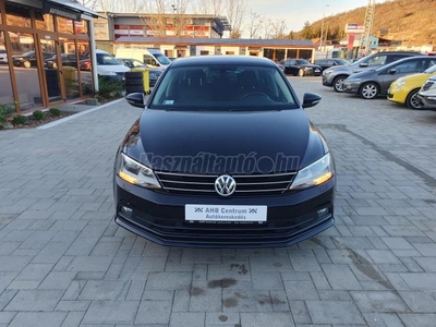 VOLKSWAGEN JETTA VI 1.4 TSI BMT Comfortline +2 ÉV GARANCIÁVAL+NAVI+DIGITKLÍMA+Ü.FŰTÉS+PARKRADAR+TEMPOMAT+GYÖNYÖRŰ+