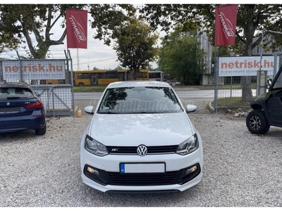 VOLKSWAGEN POLO VI 1.0 MPI Comfortline R-LINE