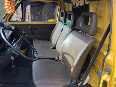 VOLKSWAGEN TRANSPORTER T3 1.6 245 041