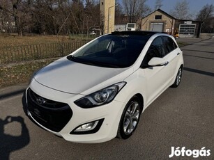 Hyundai I30 1.6 GDi Style Executive/Pano/Félbőr...