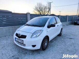 Toyota Yaris 1.4 D-4D Max Ice Klímás! 2 év vizs...