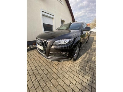 AUDI Q7 4.2 TDI DPF quattro Tiptronic ic S-LINE