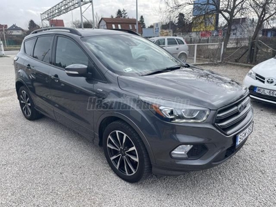 FORD KUGA 2.0 TDCi ST-Line Tempomat-Navi-Ülésfűtés-Szélvédőfűtés-Vonóhorog-Sávtartó-El.Csomagtér