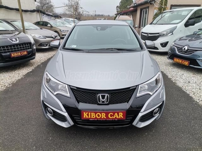 HONDA CIVIC 1.8 Elegance Navi (Automata) M.o.-i! 1.TULAJ! 82eKm! SZÍNES NAVI! T.KAMERA! TEMPOMAT! ÜLÉSFŰTÉS! ÚJSZERŰ!