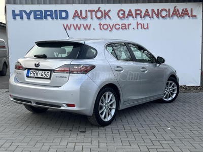 LEXUS CT 200h Mark Levinson Top (Automata)