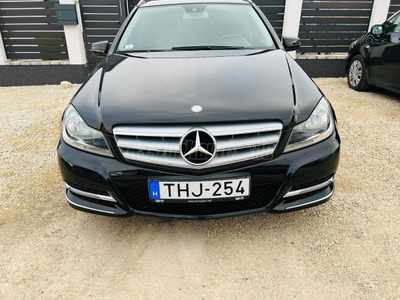 MERCEDES-BENZ C 220 T CDI BlueEFFICIENCY Avantgarde (Automata) W204