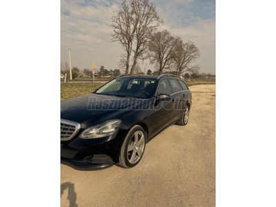 MERCEDES-BENZ E 220 BlueTEC T Elegance 9G-TRONIC