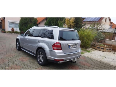 MERCEDES-BENZ GL 350 CDI BlueEFFICIENCY 4M (Automata) (7 személyes )