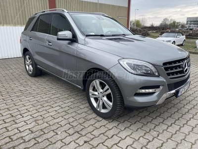 MERCEDES-BENZ ML 350 BlueTEC (Automata)