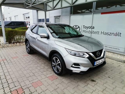 NISSAN QASHQAI 1.3 DIG-T N-Connecta Mo-i. szervizkönyv. 1 év főelem garancia