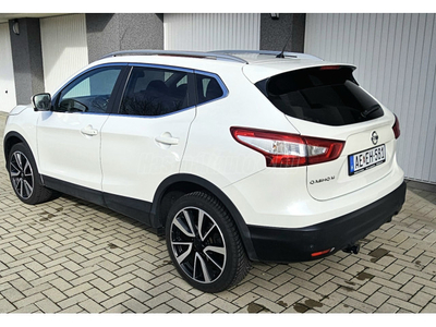 NISSAN QASHQAI 1.6 DIG-T Tekna