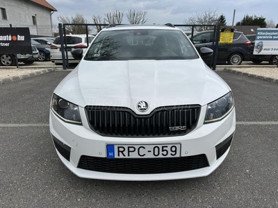 SKODA OCTAVIA Combi 2.0 CR TDI RS DSG Panoráma!Xenon!Canton Hifi!8Kerék!