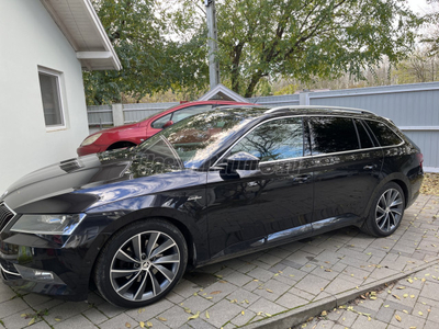 SKODA SUPERB Combi 2.0 TDI SCR L&K 4x4 DSG