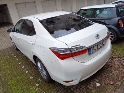 TOYOTA COROLLA Sedan 1.6 Active Trend+