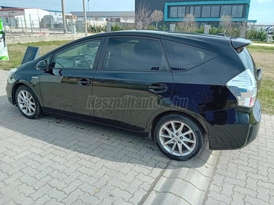 TOYOTA PRIUS+ 1.8 HSD Premium e-CVT